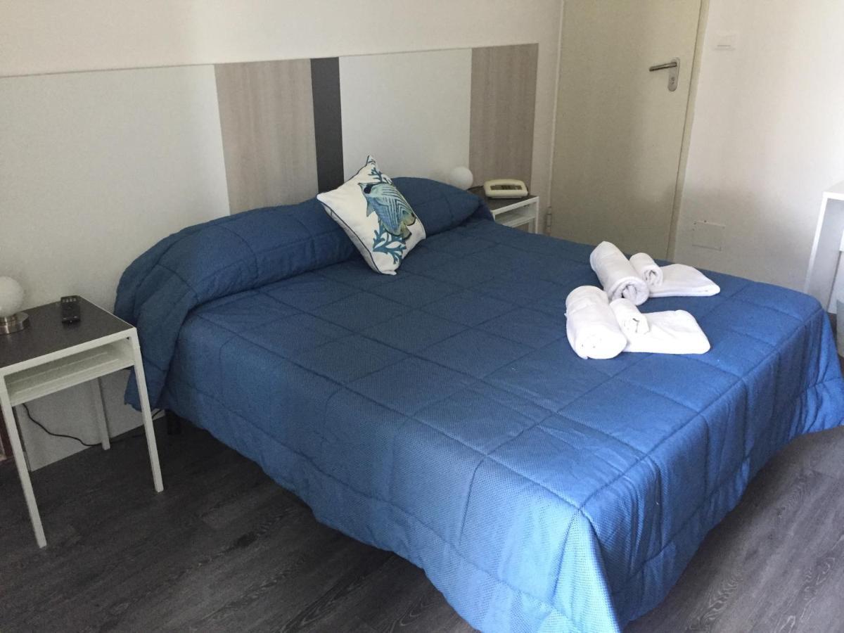 Hotel Mare Inn Finale Ligure Cameră foto