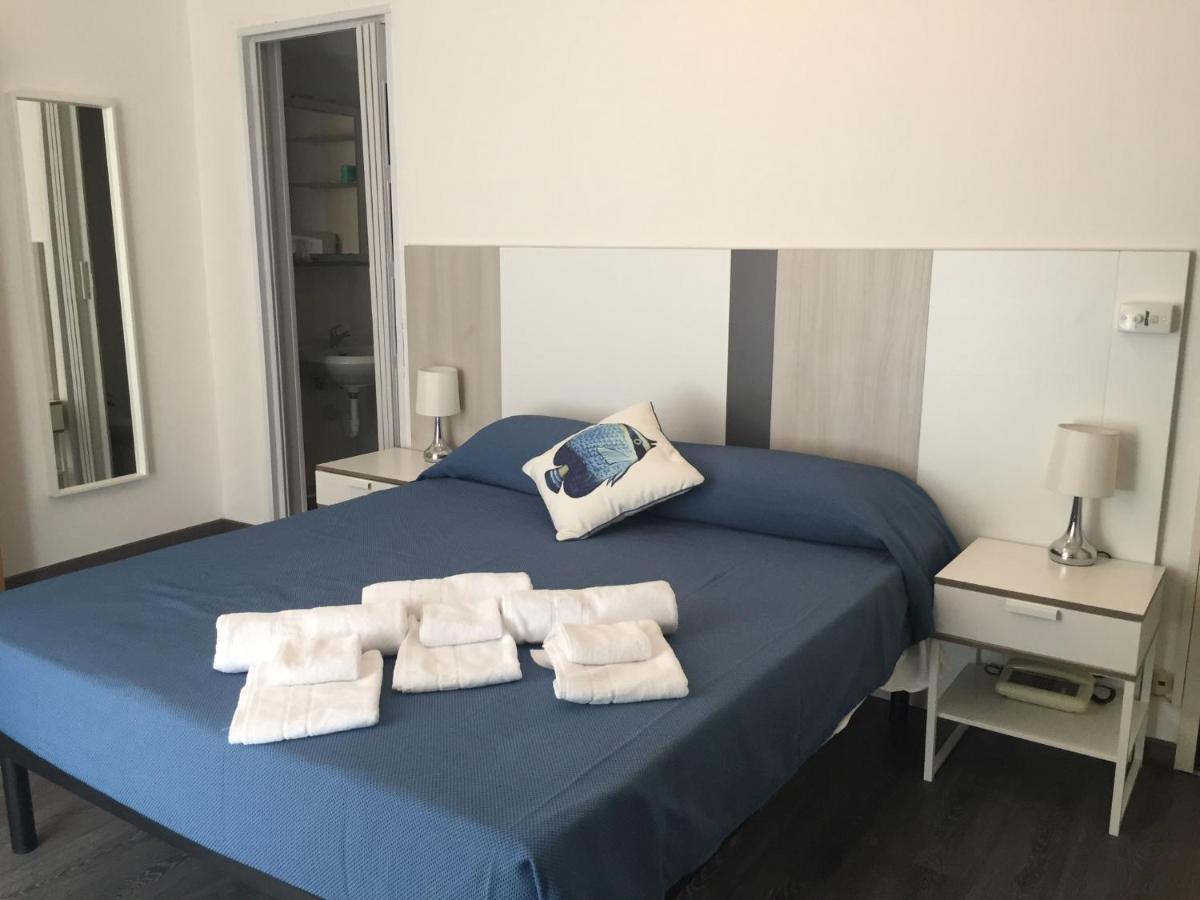 Hotel Mare Inn Finale Ligure Cameră foto